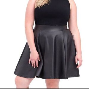NWT Torrid Coated Ponte Skater Skirt Faux Vegan Leather